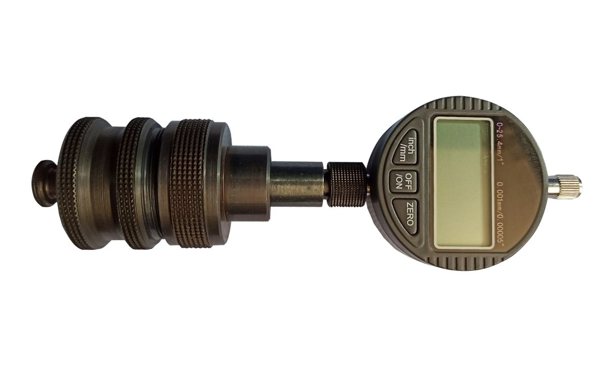 Адаптер для контролю при ремонті та відновленні клапана секції автомобіля DAF-105